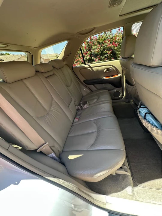 1999 Lexus RX 1st Gen - Image 8 of 16