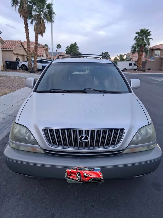1999 Lexus RX 1st Gen - Image 2 of 7