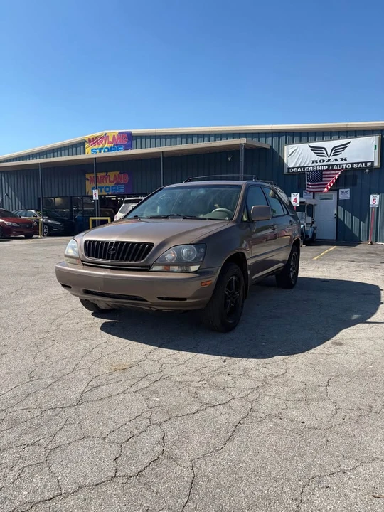 1999 Lexus RX 1st Gen - Image 10 of 17