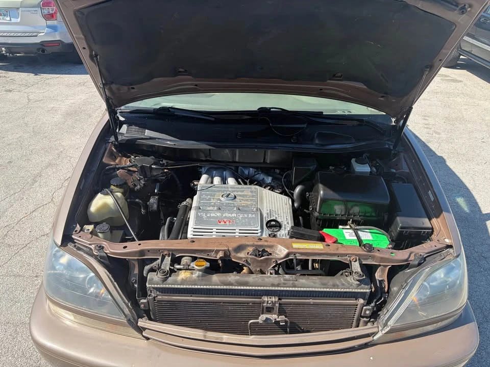 1999 Lexus RX 1st Gen - Image 7 of 17