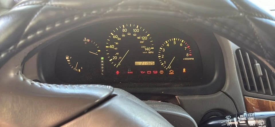 1999 Lexus RX 1st Gen - Image 3 of 3