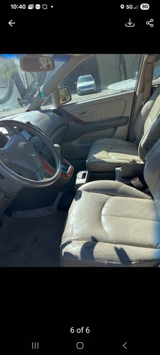 1999 Lexus RX 1st Gen - Image 4 of 5