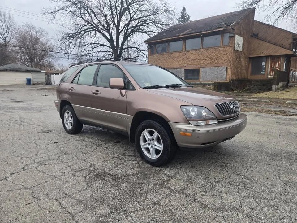 1999 Lexus RX 1st Gen - Image 10 of 13