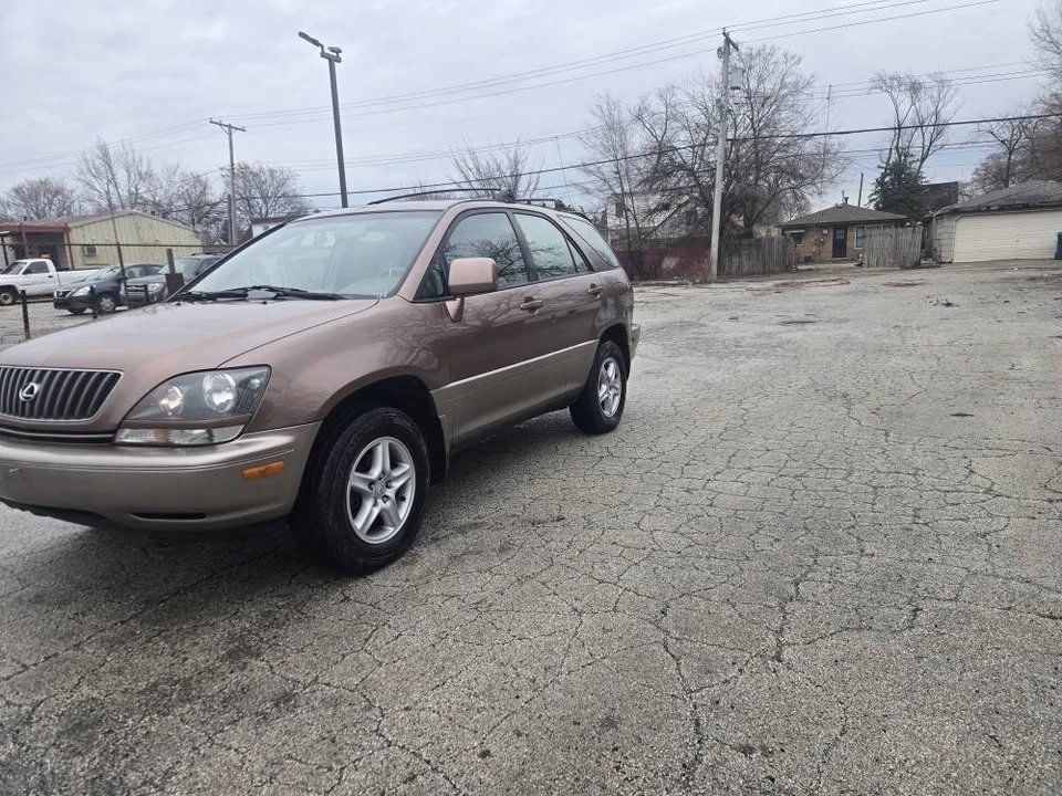 1999 Lexus RX 1st Gen - Image 4 of 13