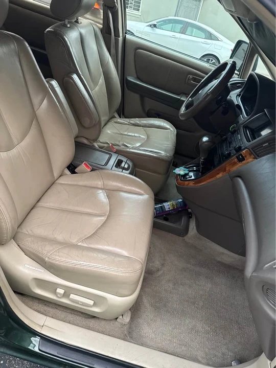 1999 Lexus RX 1st Gen - Image 7 of 8