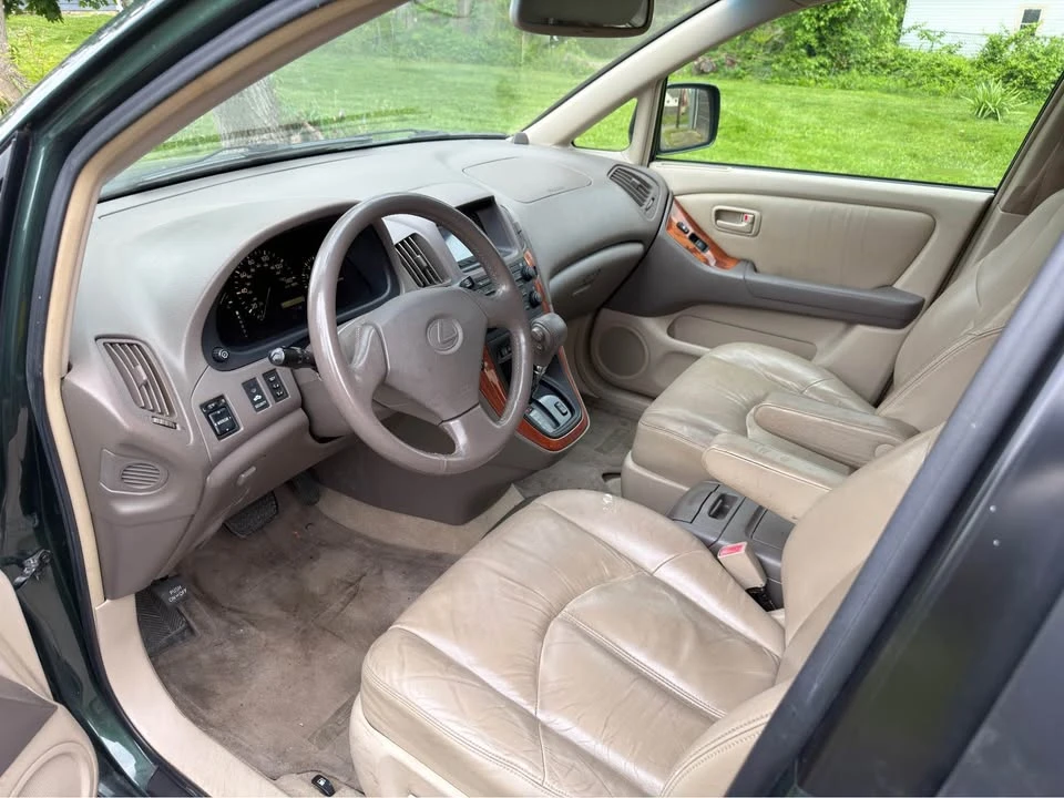 1999 Lexus RX 1st Gen - Image 6 of 15