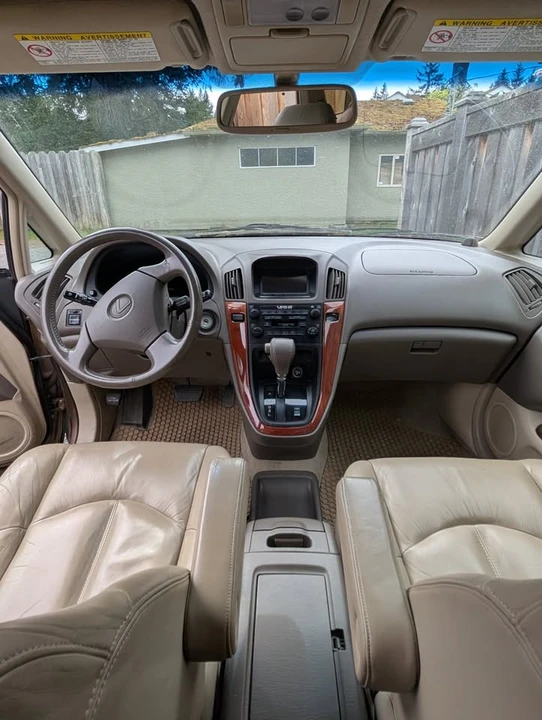 1999 Lexus RX 1st Gen - Image 6 of 8