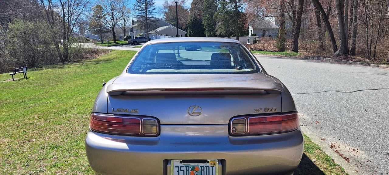 1999 Lexus SC400 - Image 11 of 31