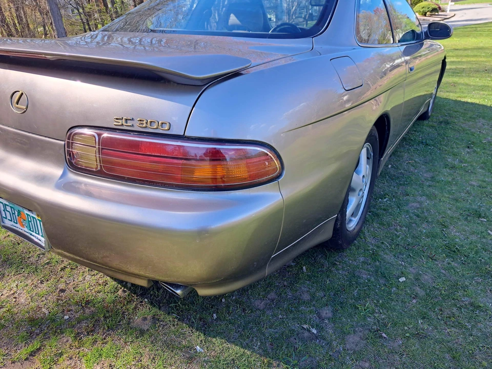 1999 Lexus SC400 - Image 25 of 31