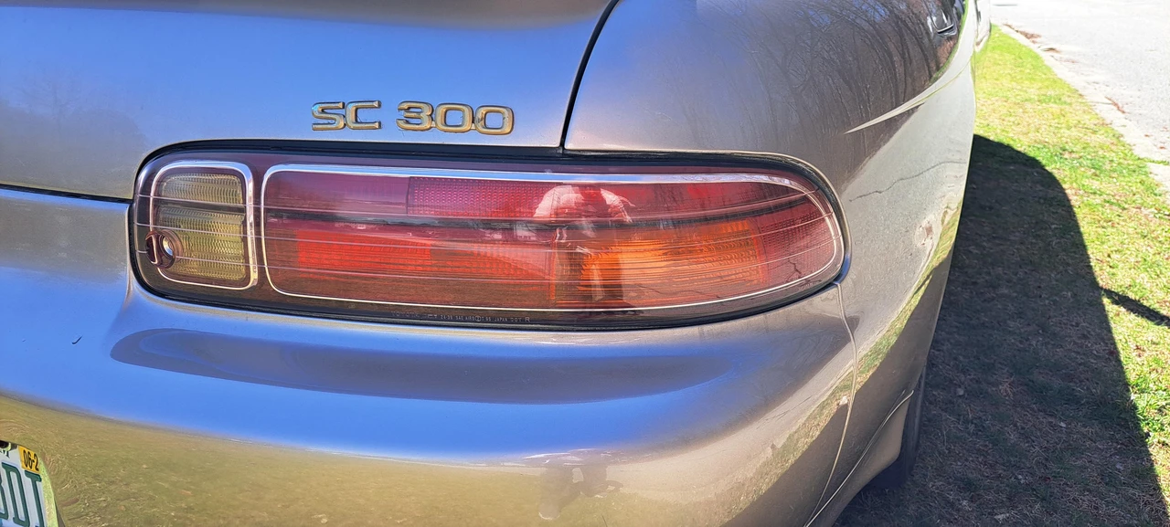1999 Lexus SC400 - Image 24 of 31