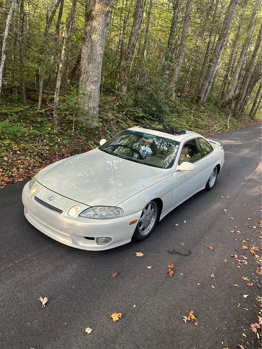 1999 Lexus SC400 - Image 4 of 5