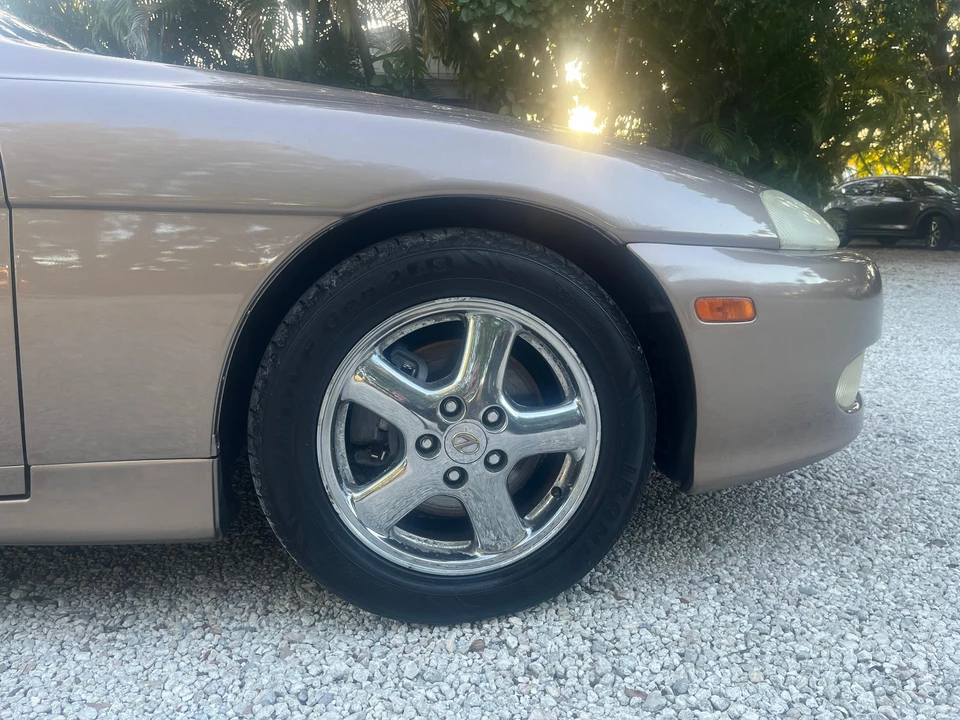 1999 Lexus SC400 - Image 25 of 31