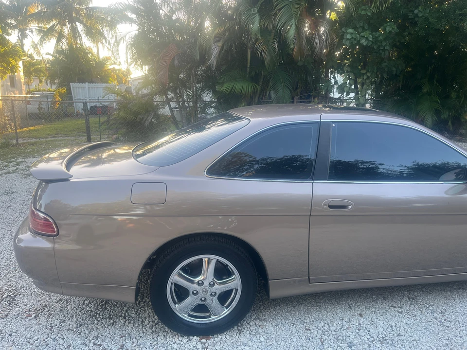1999 Lexus SC400 - Image 19 of 31