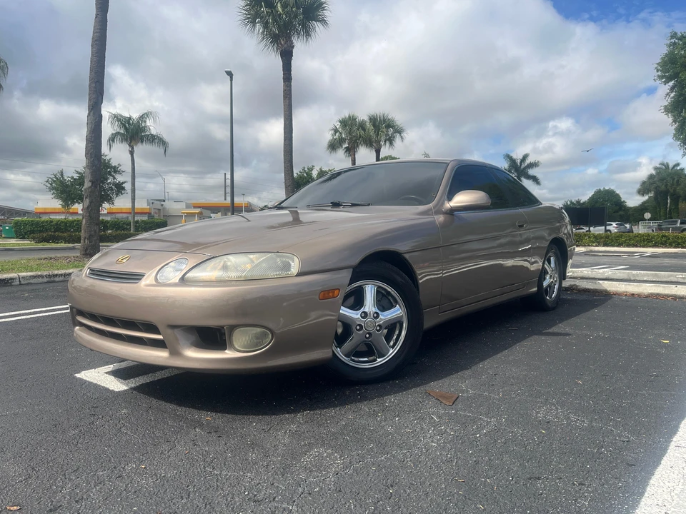 1999 Lexus SC400 - Image 9 of 31