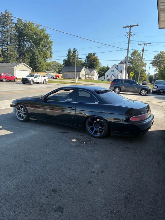 1999 Lexus SC400 - Image 2 of 4