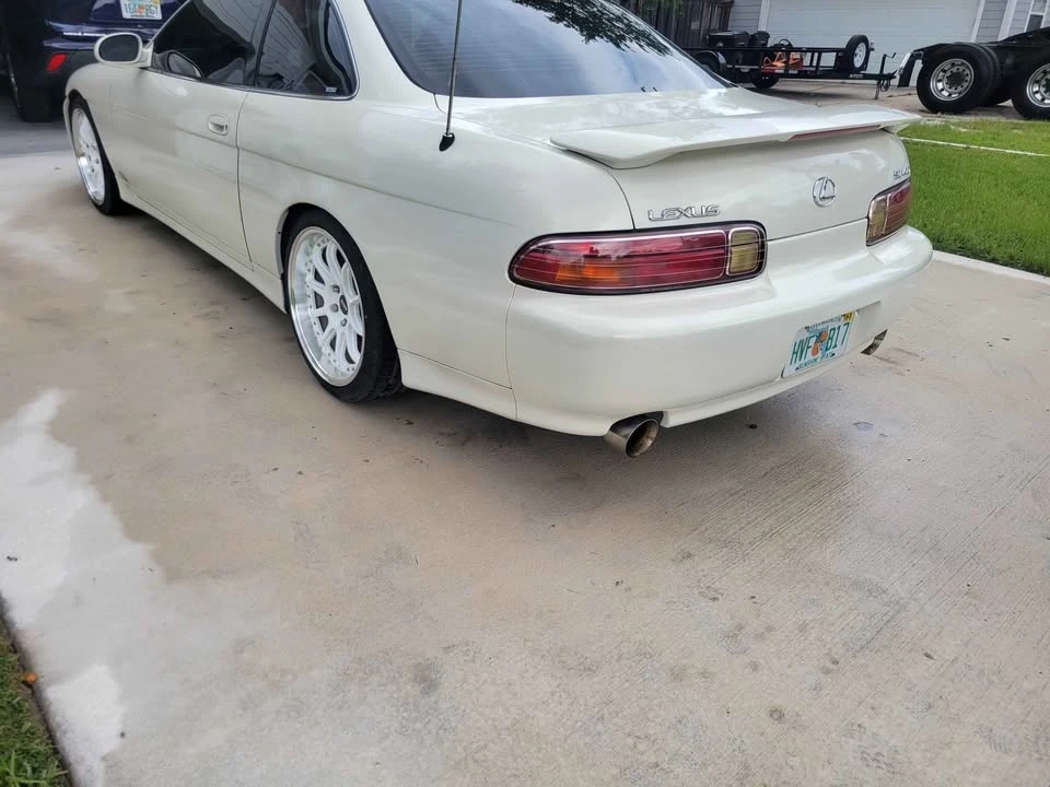 1999 Lexus SC400 - Image 5 of 12