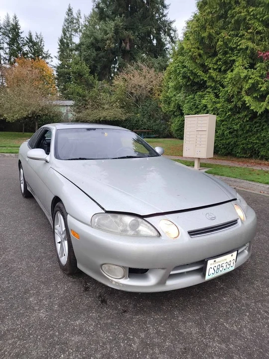 1999 Lexus SC400 - Image 4 of 13