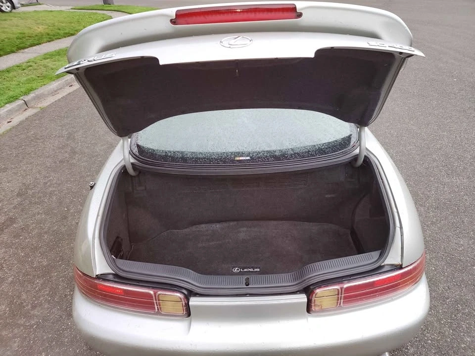 1999 Lexus SC400 - Image 8 of 13