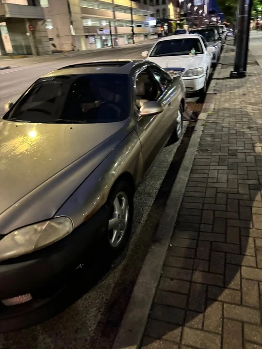 1999 Lexus SC400 - Image 4 of 4