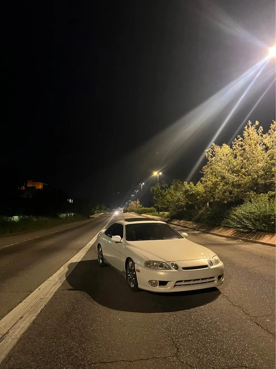 1999 Lexus SC400 - Image 2 of 10