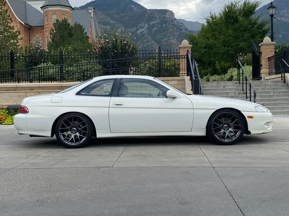 1999 Lexus SC400 - Image 4 of 9