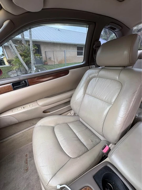1999 Lexus SC400 - Image 5 of 12