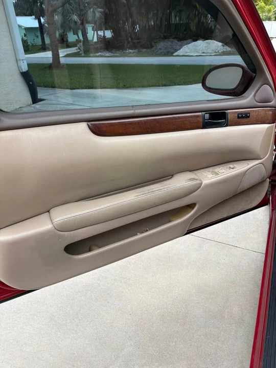 1999 Lexus SC400 - Image 8 of 12