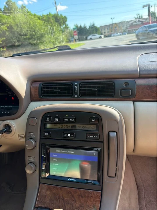 1999 Lexus SC400 - Image 19 of 20