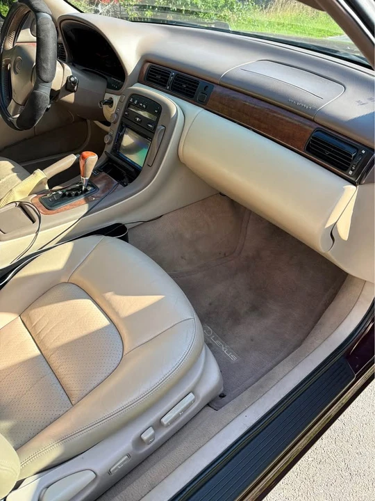 1999 Lexus SC400 - Image 11 of 20