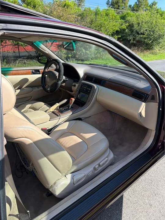 1999 Lexus SC400 - Image 10 of 20