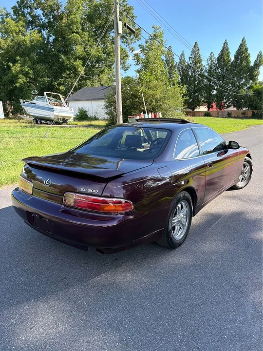 1999 Lexus SC400 - Image 5 of 20