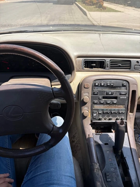 1999 Lexus SC400 - Image 9 of 10