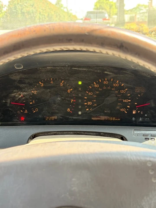 1999 Lexus SC400 - Image 10 of 10