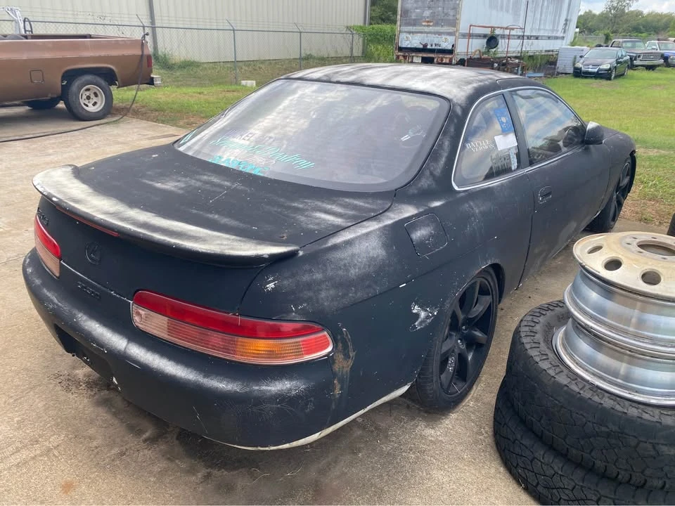 1999 Lexus SC400 - Image 3 of 9