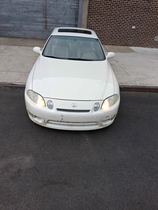 1999 Lexus SC400 - Image 3 of 11