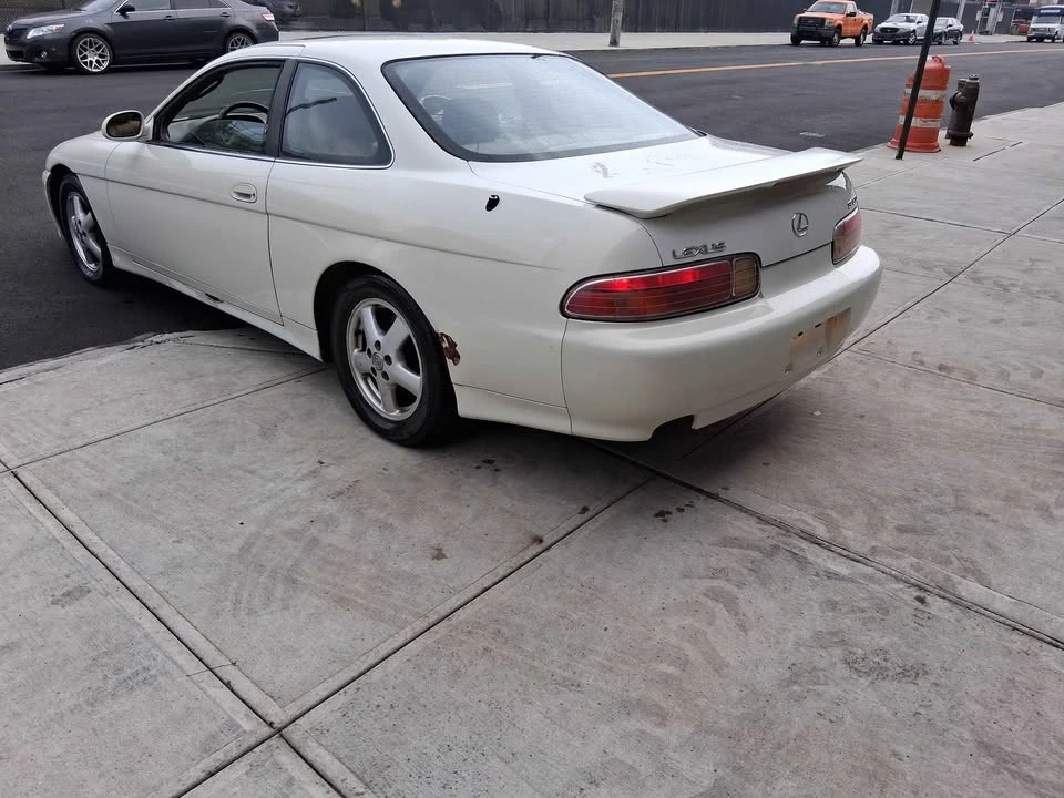 1999 Lexus SC400 - Image 6 of 11