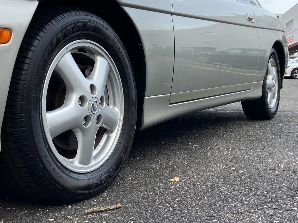 1999 Lexus SC400 - Image 8 of 21