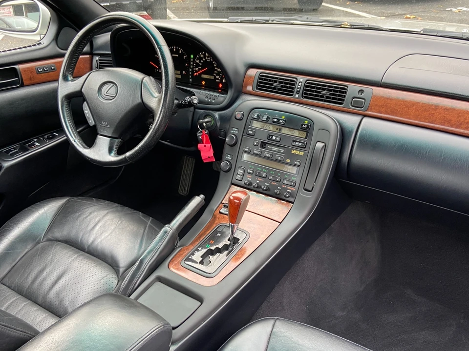 1999 Lexus SC400 - Image 16 of 21