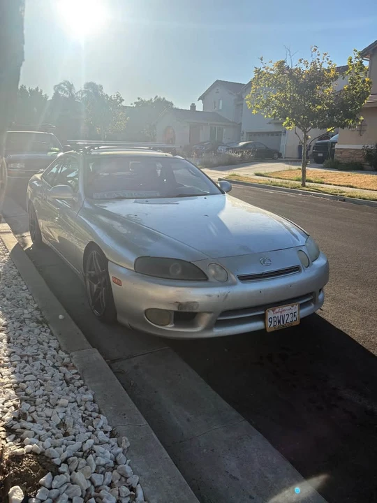 1999 Lexus SC400 - Image 3 of 9