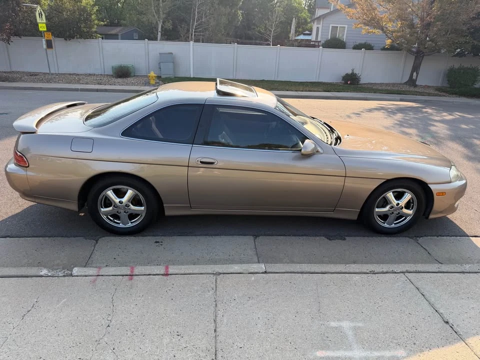 1999 Lexus SC400 - Image 4 of 20