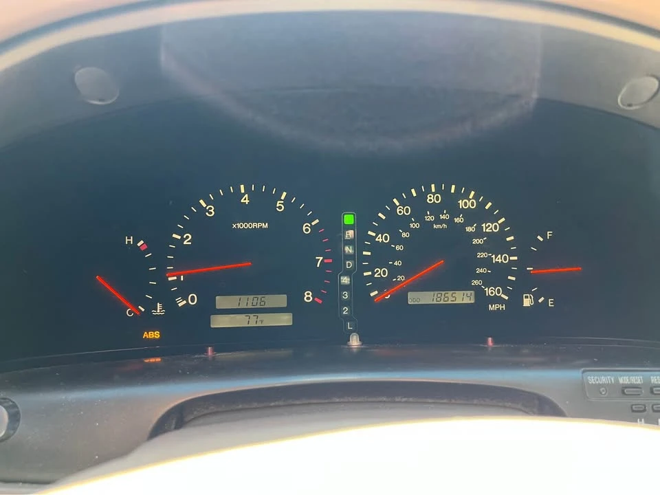 1999 Lexus SC400 - Image 10 of 11