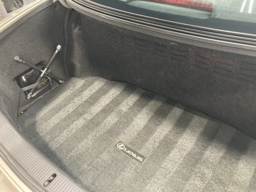 1999 Lexus SC400 - Image 11 of 11