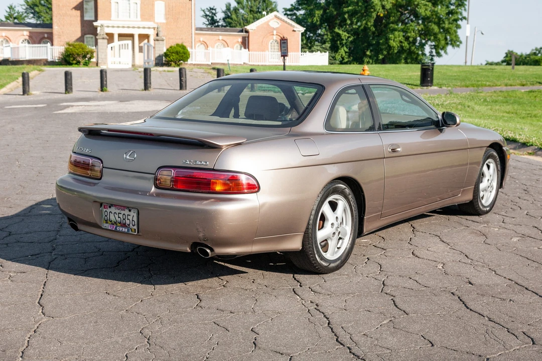 1999 Lexus SC400 - Image 5 of 31