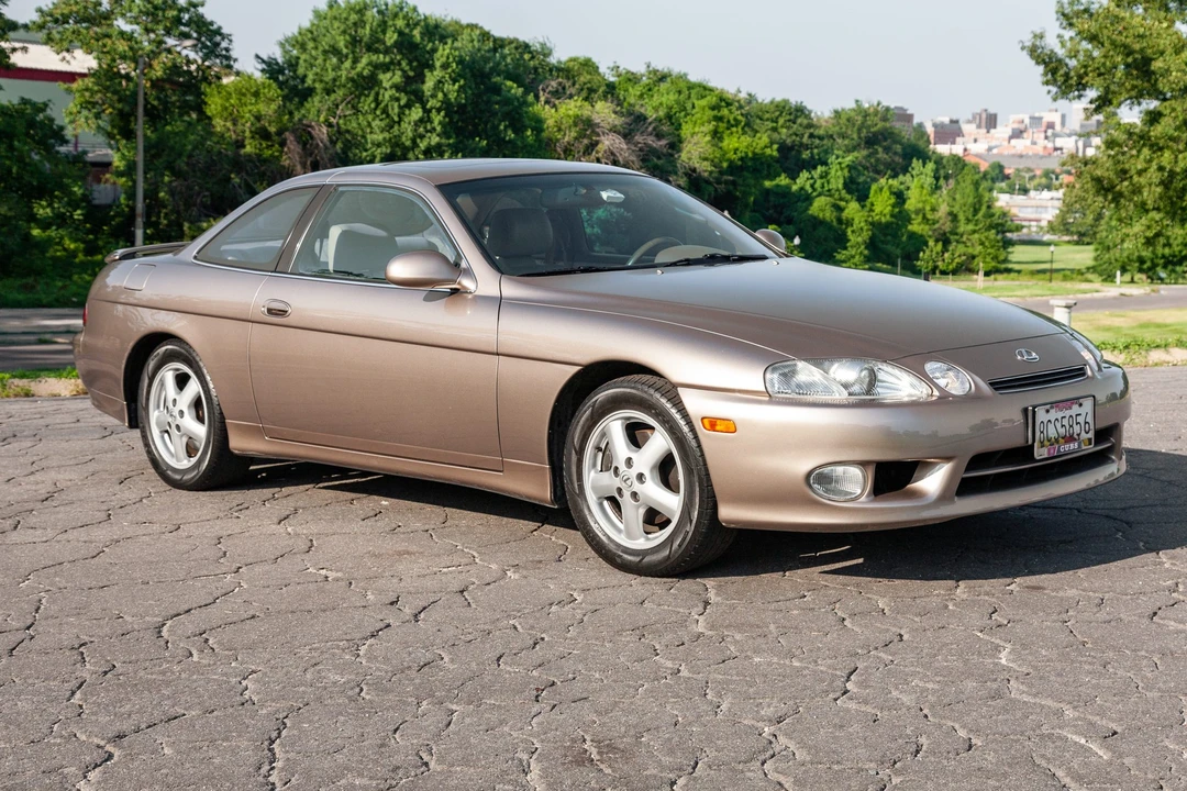 1999 Lexus SC400 - Image 2 of 31