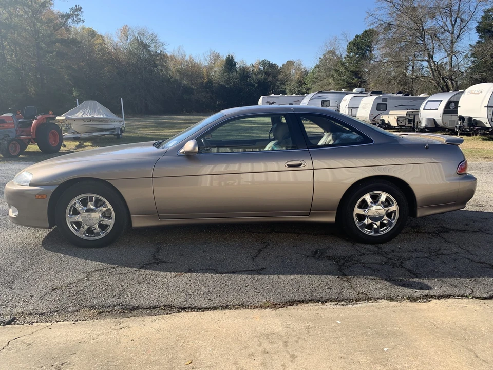 1999 Lexus SC400 - Image 12 of 31