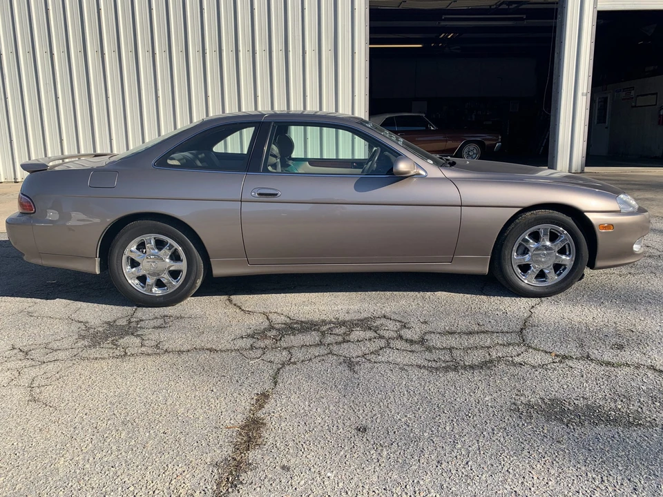 1999 Lexus SC400 - Image 7 of 31