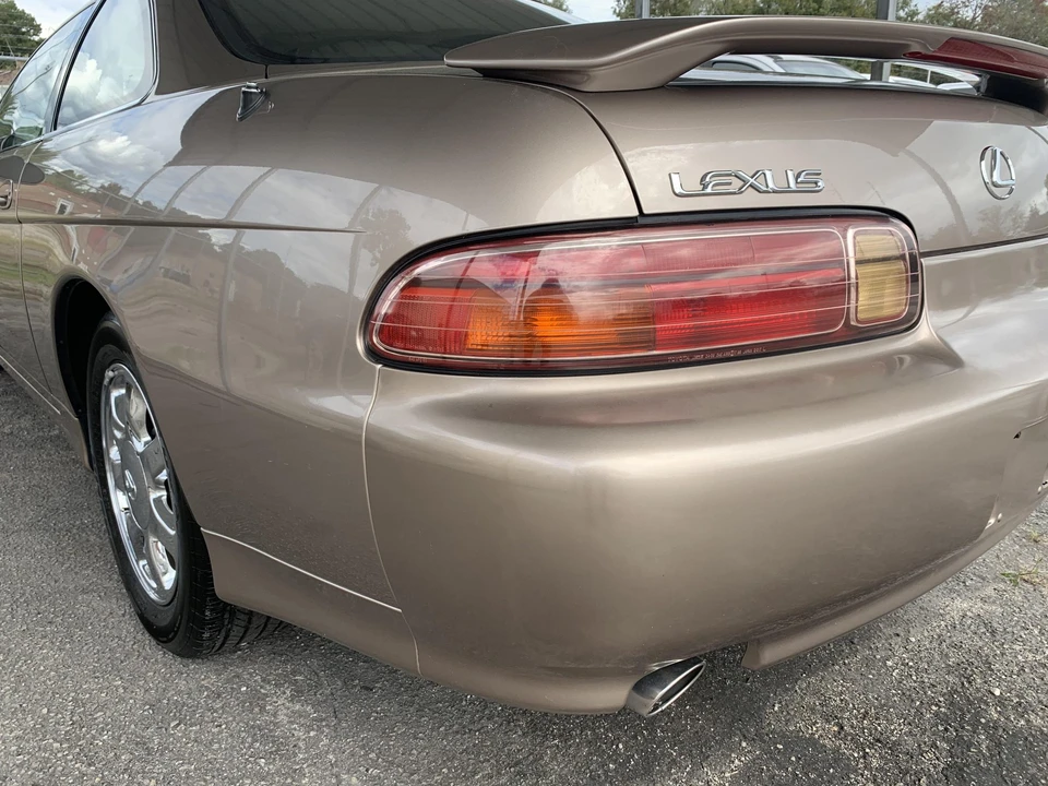 1999 Lexus SC400 - Image 13 of 31