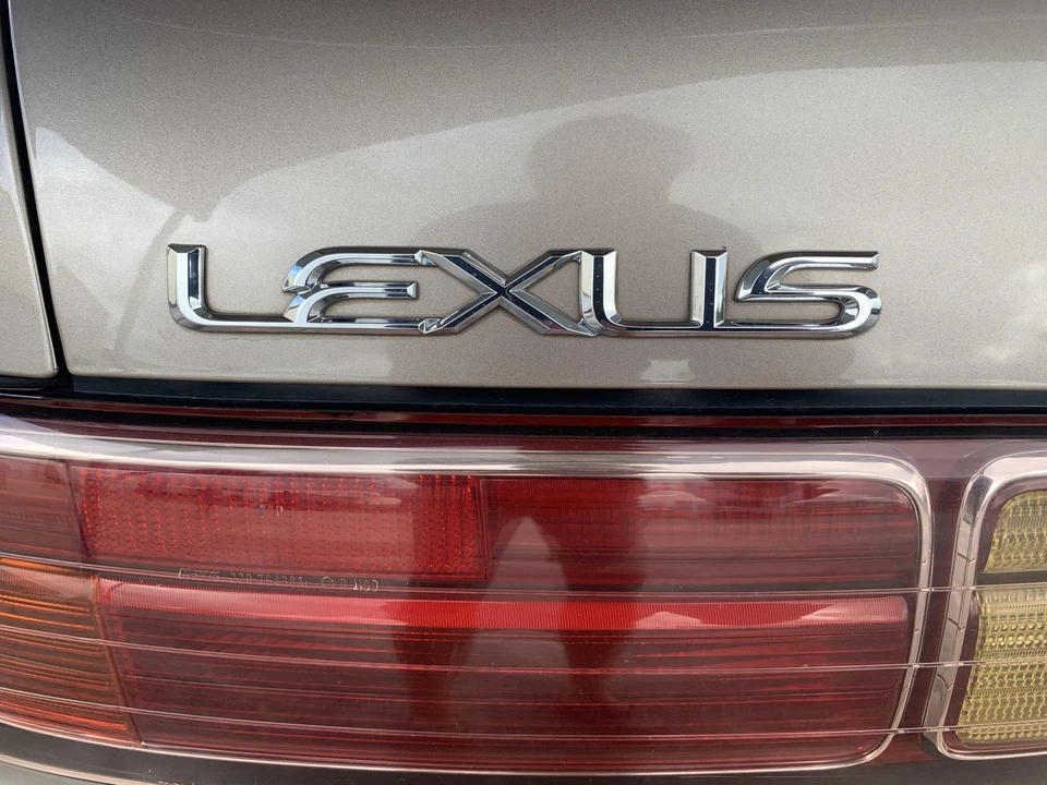 1999 Lexus SC400 - Image 14 of 31