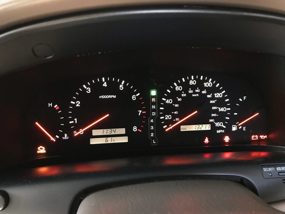 1999 Lexus SC400 - Image 24 of 31