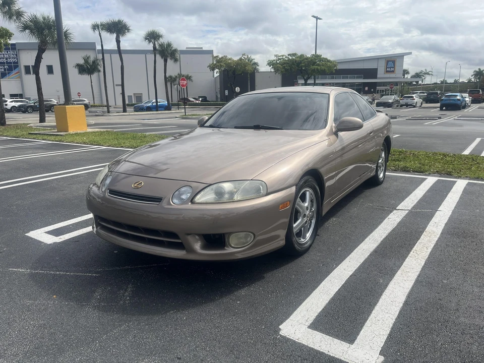 1999 Lexus SC400 - Image 4 of 31